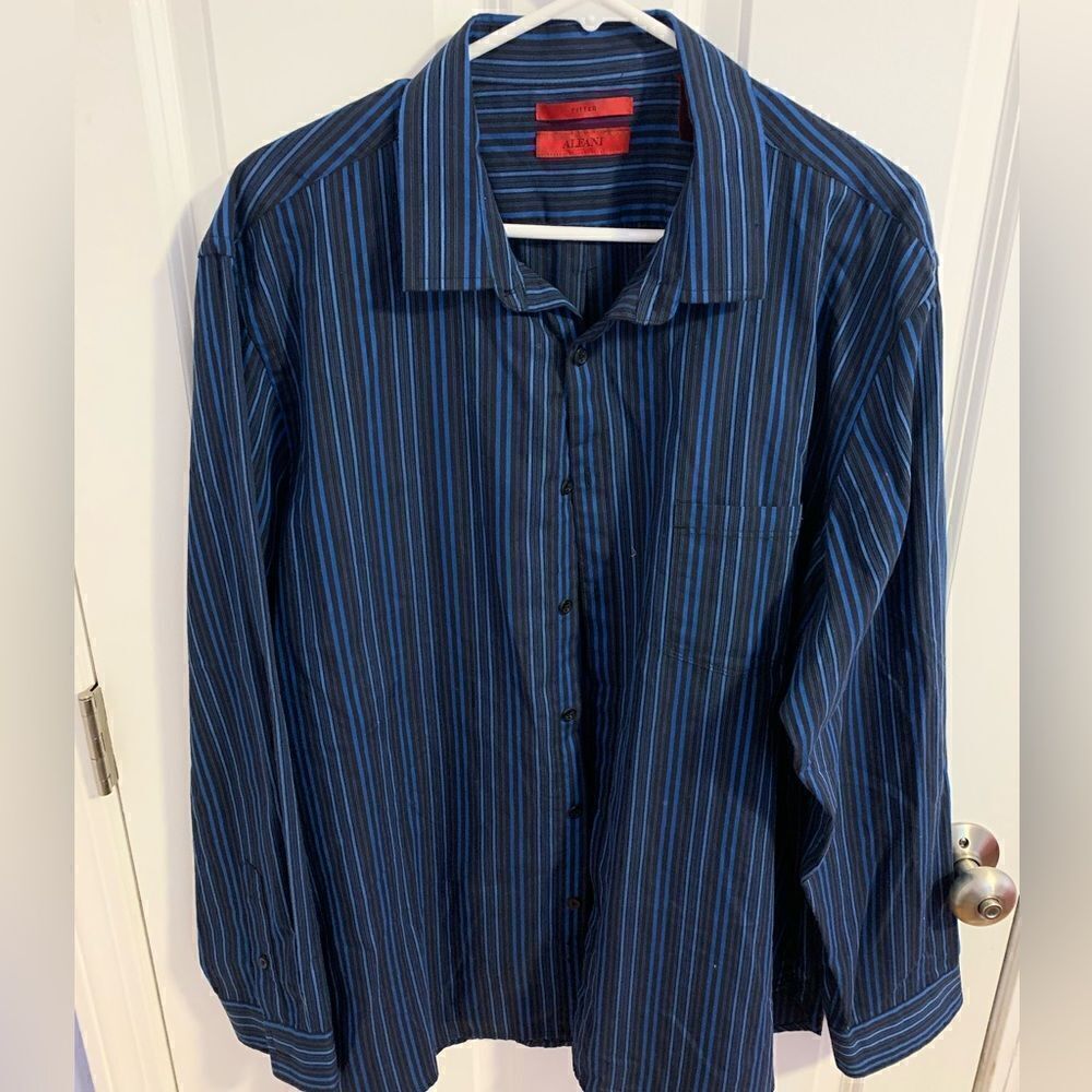 Alfani XXL fitted button down dress shirt blue striped